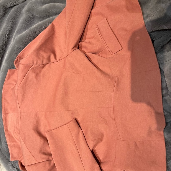 Dressy peach blazer - Picture 4 of 5